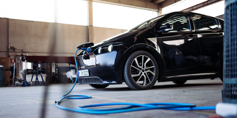Illustration for article titled The Sono Motors Sion Might Be a Solar Powerbank You Can Drive